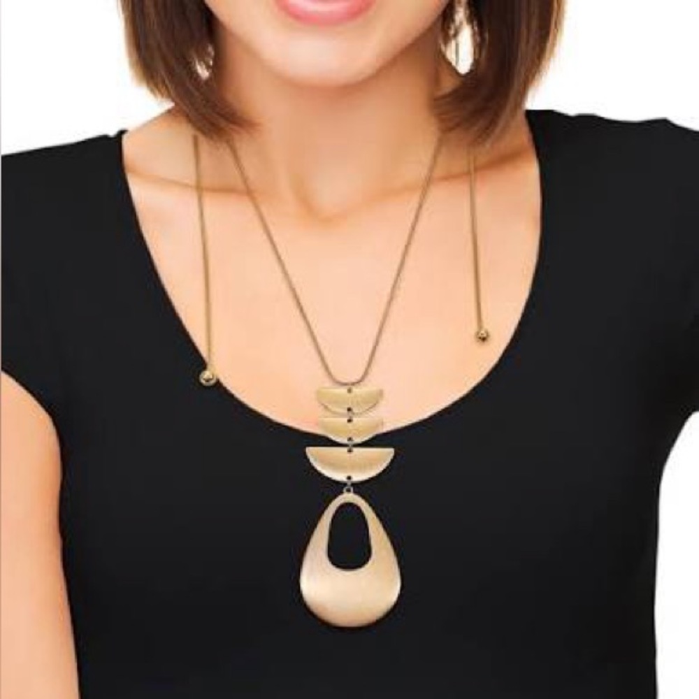 NWT brushed, gold tone pendant necklace by Time and Tru